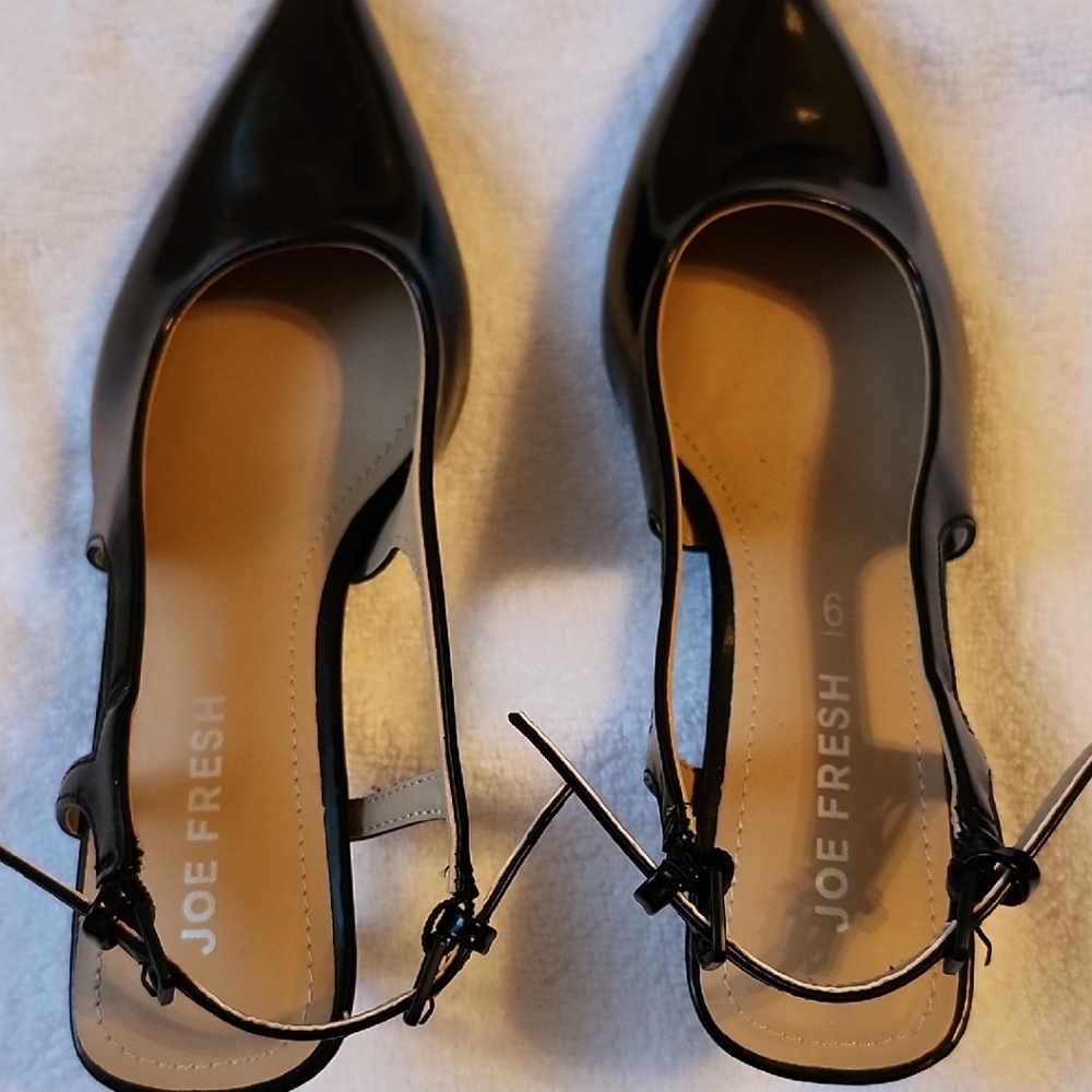 Joe Fresh Black Slingback Heels with Pointed Toe.  NWOT